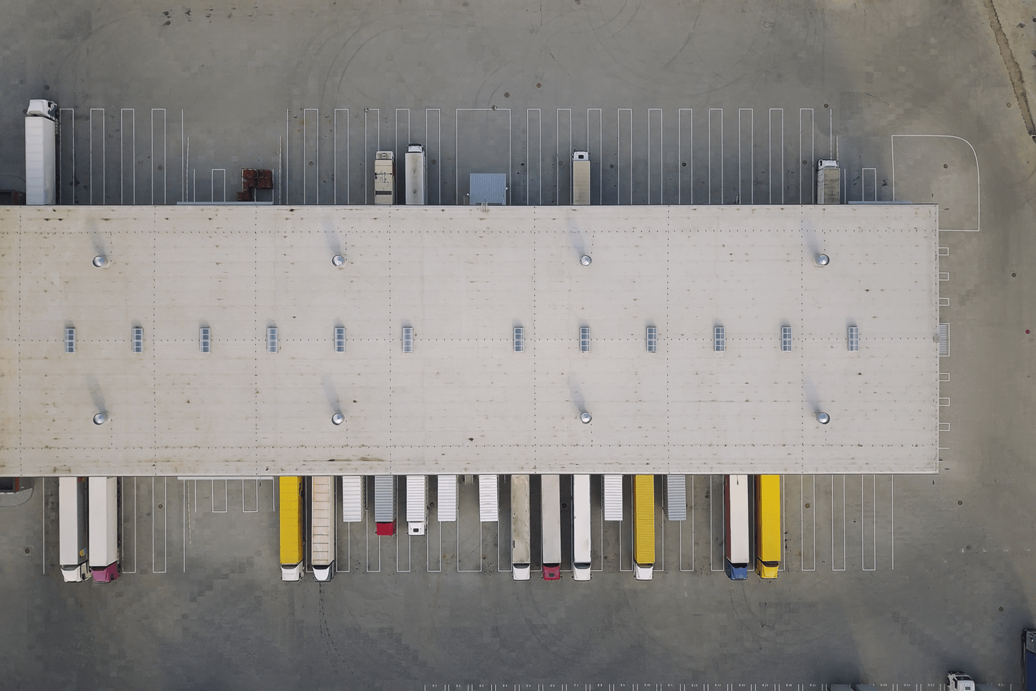 Direct overhead view of a warehouse with the roof on top